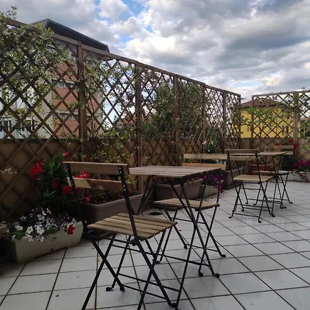 アパート Casa Dei Fiori