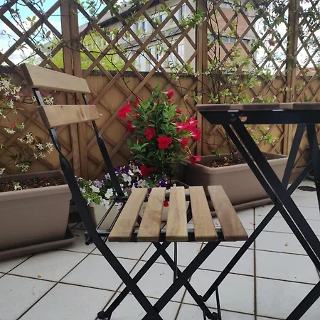 アパート Casa Dei Fiori